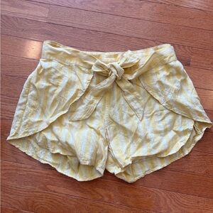 Patagonia Garden Island Shorts Yellow Stripe women's Small Wrap Tie Hemp